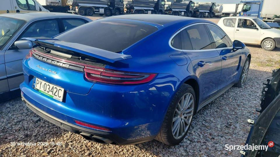 Porsche Panamera PORSCHE Panamera MR16 E6 Komorniki