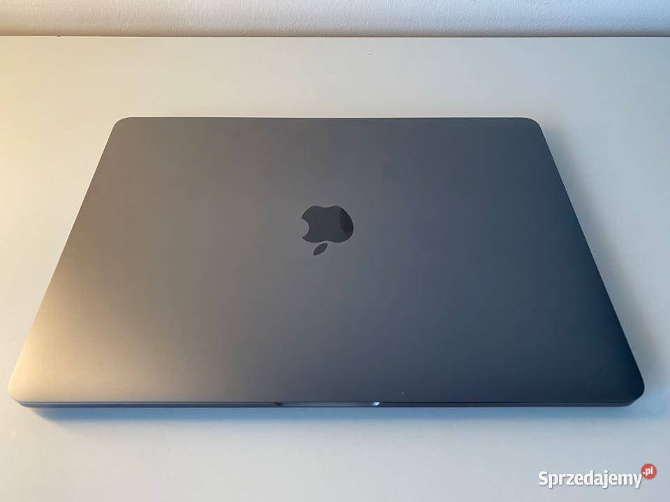 Macbook Pro 2020 i7 32gb ram 1TB SSD Gniezno