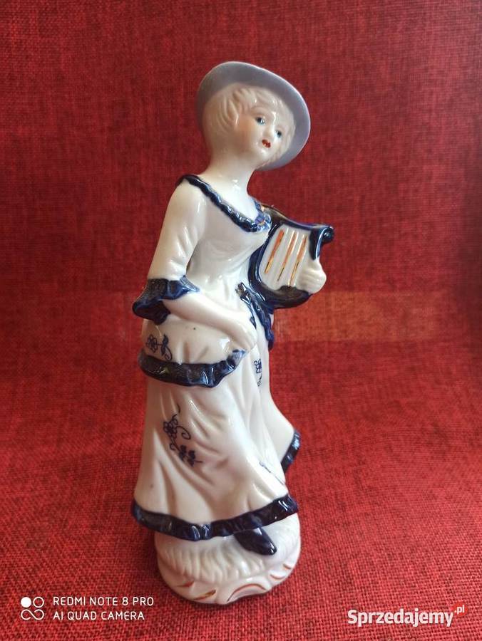 Figurka damy z Lirą Gdańsk