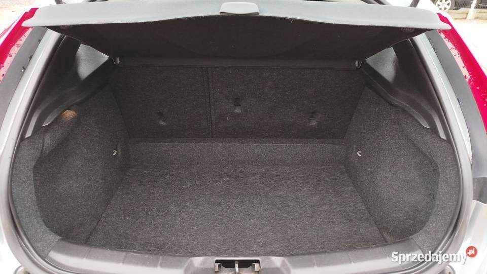 Volvo V40 16 D2 114 Ładny Kolor Zadbany