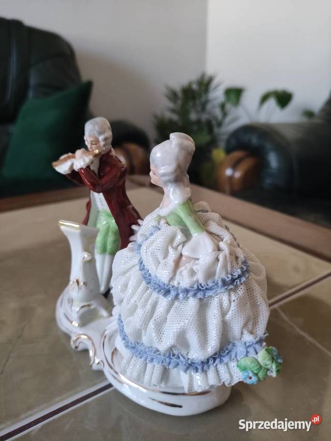 Figurka porcelana koronki Niemcy lata 6070 te Janów Lubelski