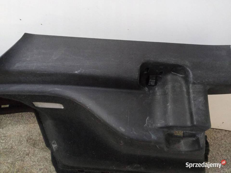 TAPICERKA BOCZEK BAGAŻNIKA LEWY PRAWY KOMPLET Tapicerki samochodowe