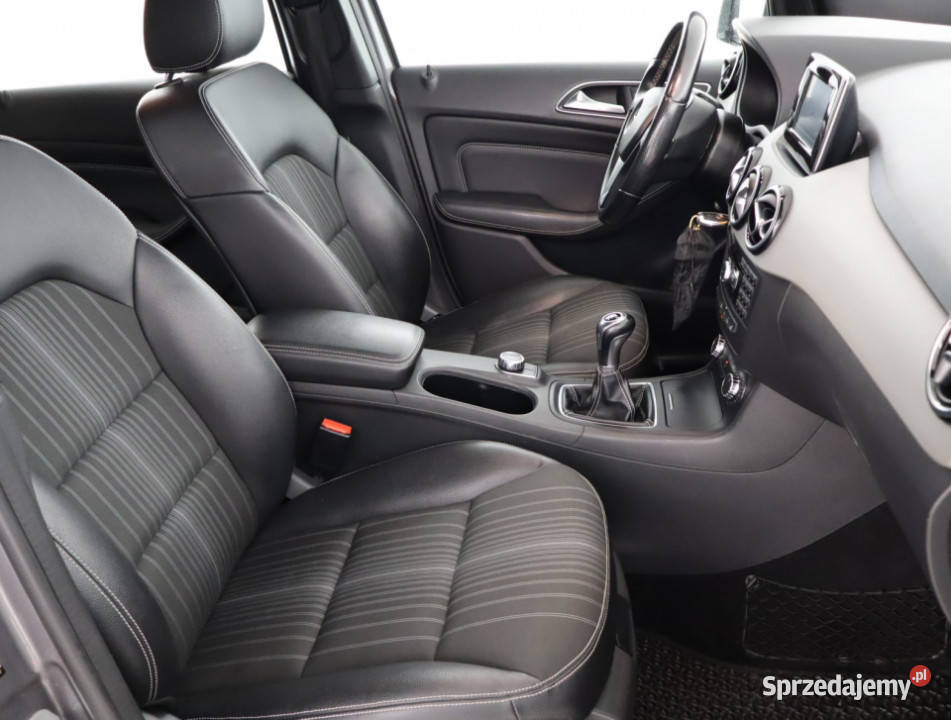 Mercedes B B 180 CDI Rok produkcji 2014 Samochody osobowe Bielany Wrocławskie