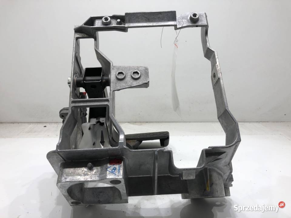 PEDAŁY AUDI A4 B8 0715 8K1723523A 20 211 sprzedam