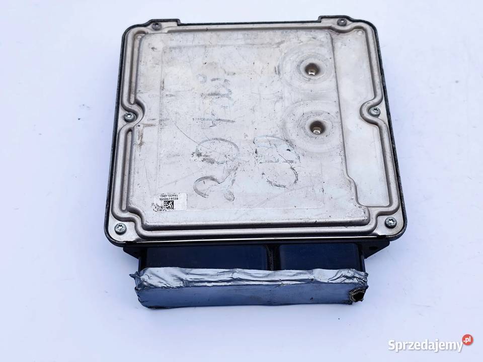 VW Golf VI STEROWNIK KOMPUTER SILNIKA 20TDI Przemęt
