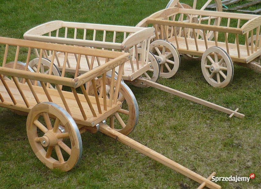 drewniany wóz drabiniasty dziecka
