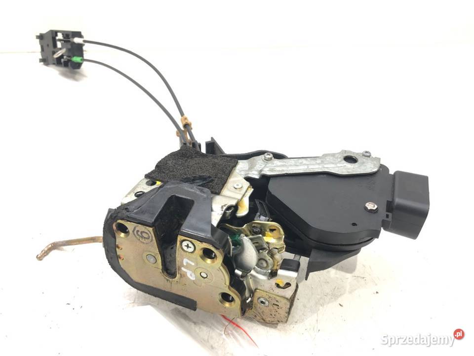 ZAMEK PRZÓD LEWY TOYOTA PREVIA II Van minibus