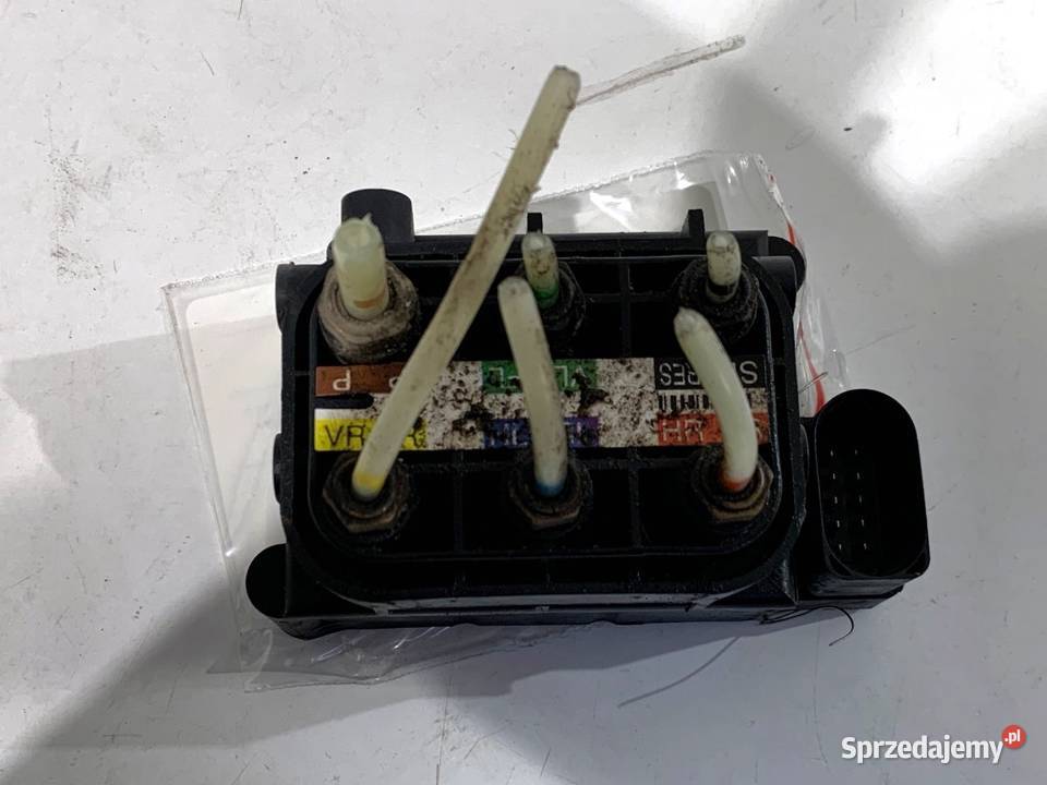 ROZDZIELACZ ZAWIESZENIA A2123200358