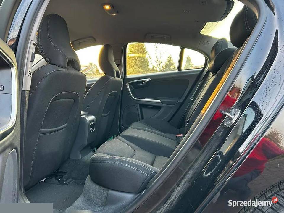 Volvo S60 D3 20d 136 2014r manualna Stare Miasto