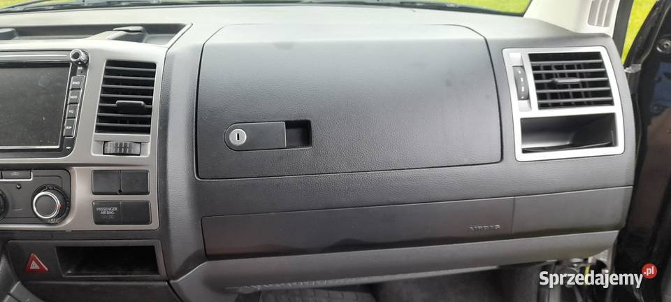 Vw t5 uchwyt na kubki Świebodzin