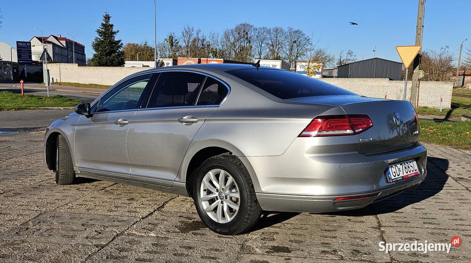 Volkswagen Passat 20 TDI Comfortline nie wymaga 150KM Gdańsk