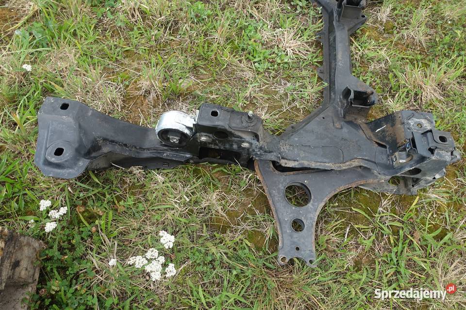BELKA POD SILNIK KOŁYSKA WÓZEK SANKI MERCEDES