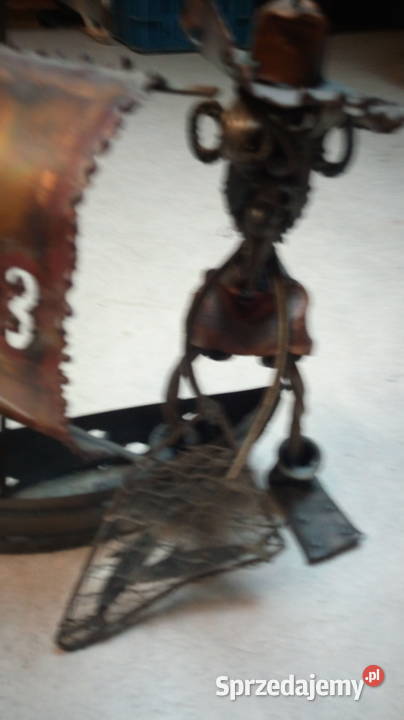 FIGURKA Z METALU HARRY ŁÓDKA ZEGAR inny kolor Błaszki