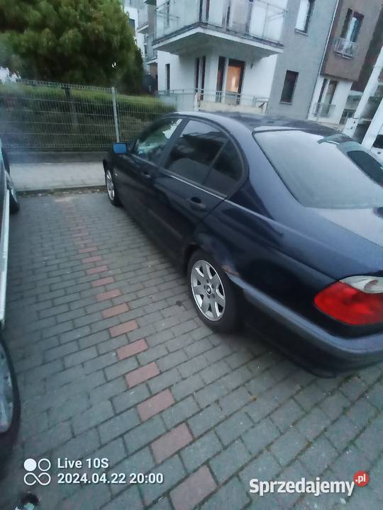 Bmw e46 sedan benzyna do remontu na części w uszkodzony Toruń