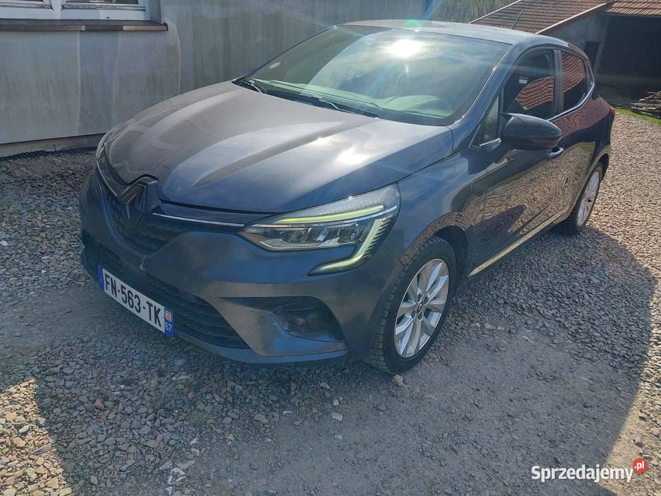 Renault Clio V 10 100 uszkodzony Rok produkcji 2020 Wadowice