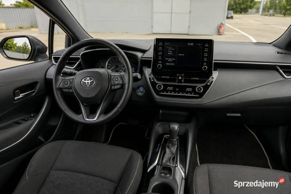 Toyota Corolla 23r Salon Polska HYBRID Gwaran Białystok