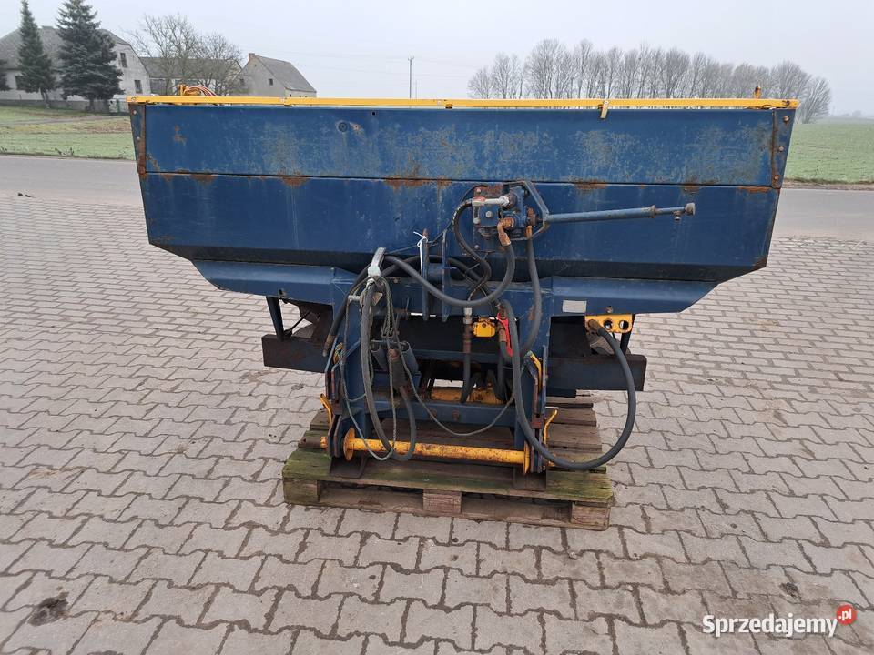 Rozsiewacz Bogballe CII 1500 kujawsko-pomorskie Piecewo