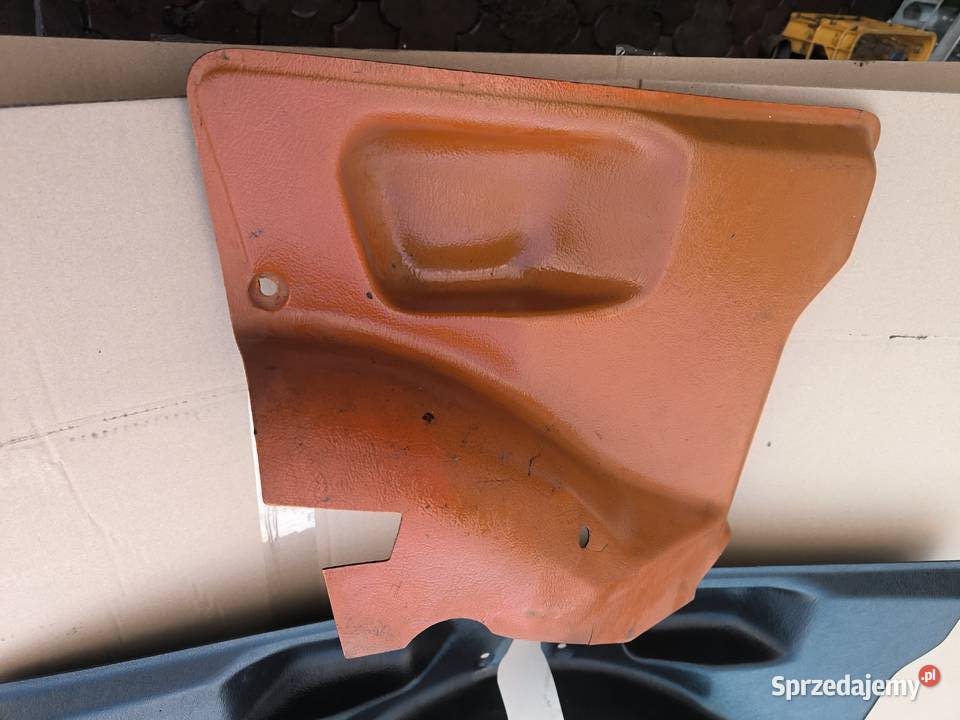 Fiat 126 boczki tyl L i P ST panel tunelu Stalowa Wola