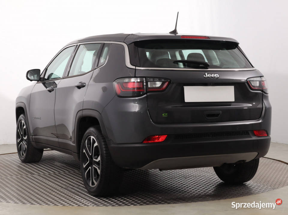 Jeep Compass 15 Turbo eHybrid relingi dachowe