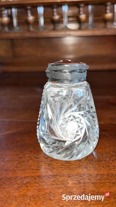 Solniczka kryształowa Porcelana i szkło