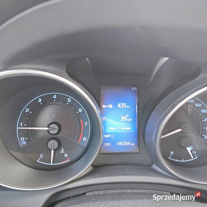 Toyota Auris II Kombii Wilkowice