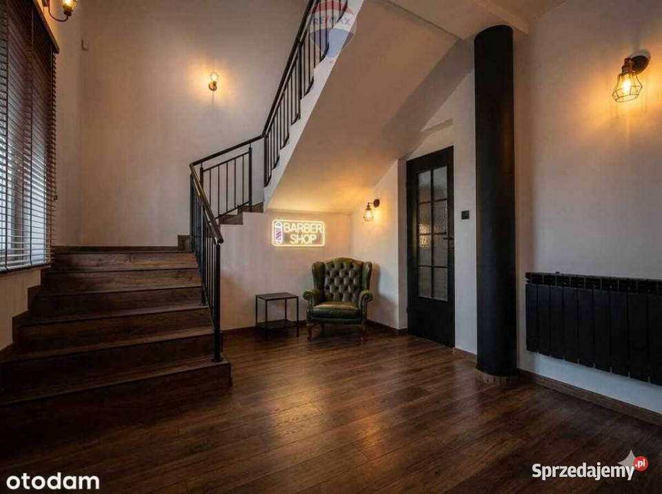 Budynek usługowo handlowy w doskonałej Radom