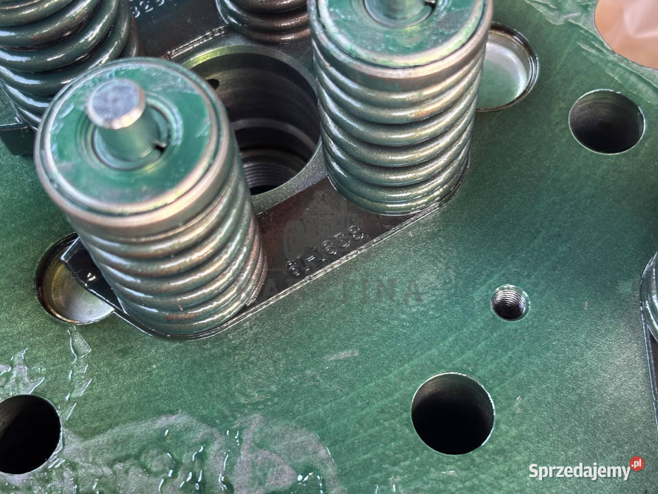 CAT Caterpillar C12 głowica silnika kompletna