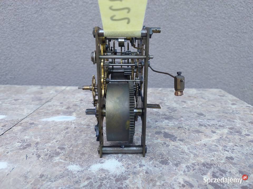 722 Mechanizm starego zegara ściennego Gustav Tczew