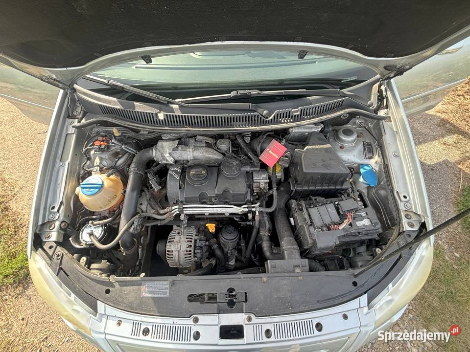 Volkswagen Polo 14 TDI Comfortline 2009 r 216 garażowany Poznań