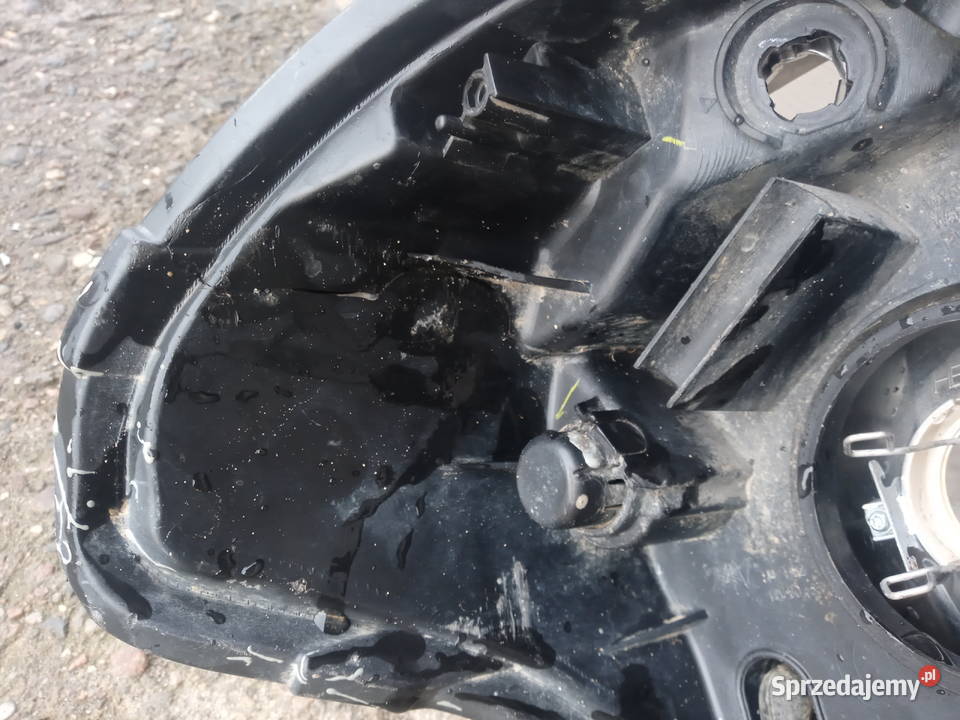 Nissan Tiida lampa przednia lewa Ożarów Mazowiecki sprzedam