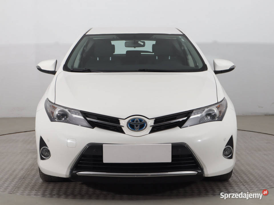 Toyota Auris Hybrid tempomat