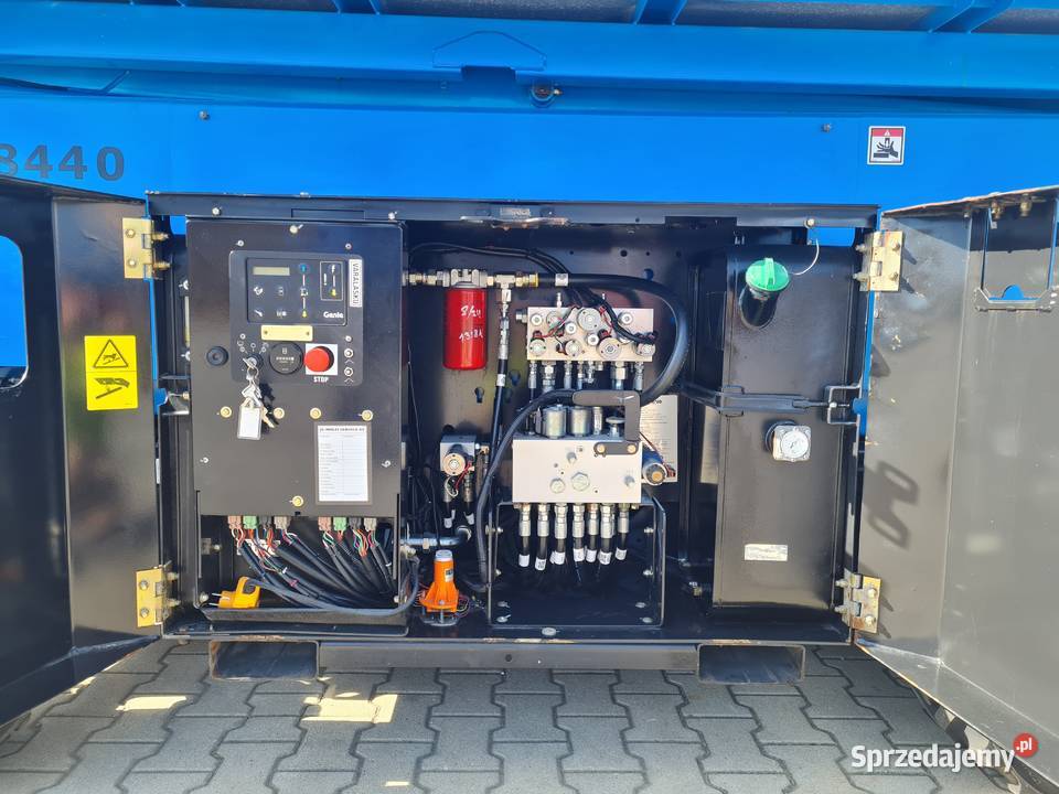 Genie GS4069 RT podnośnik nożycowy spalinowy Dąbrowa Tarnowska