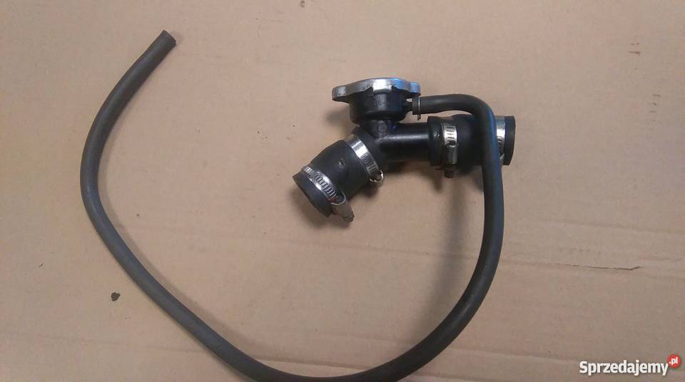 HONDA CBR 600 RR PC40 WLEW KOREK ŁĄCZNIK Poświętne