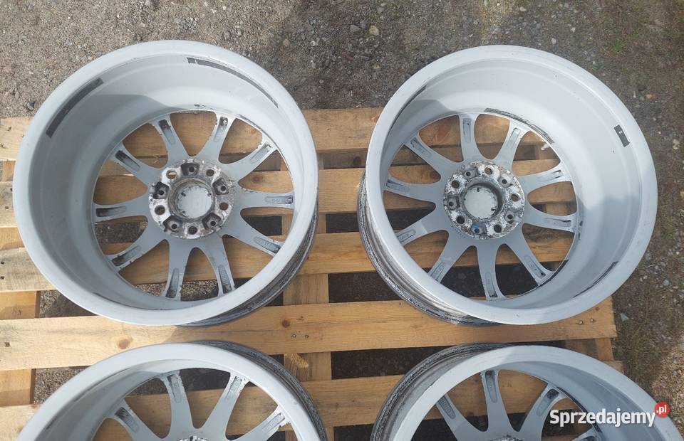 Oryginalne felgi aluminiowe BMW 17 Et32 75J Truskolasy