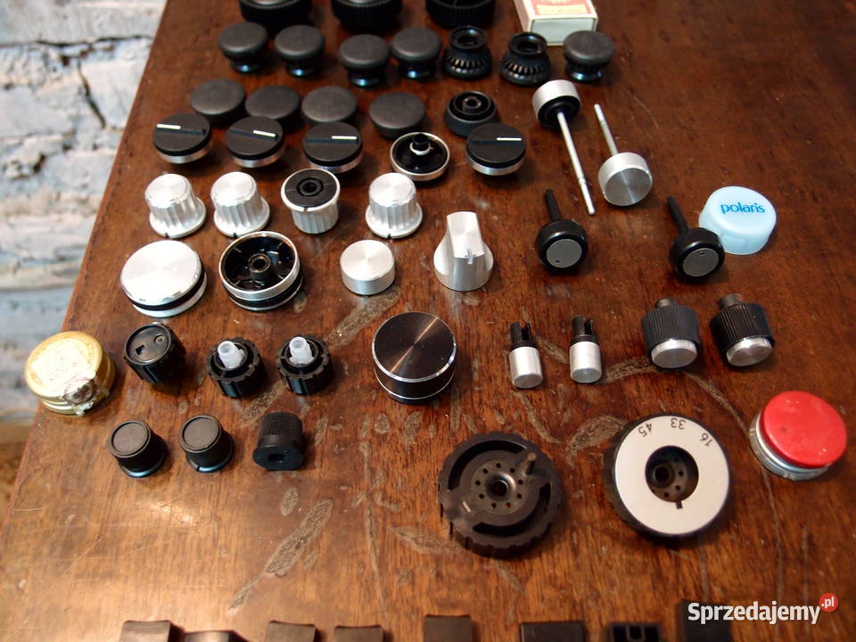 pokrętła gałki przyciski PRL radioodbiorników sprzedam