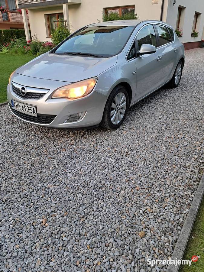 opel astra j 17cdti sprzedam 2010 Czubrowice