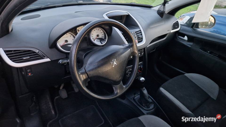Sprzedam Peugeot 207 14 benzyna 207 Hrubieszów