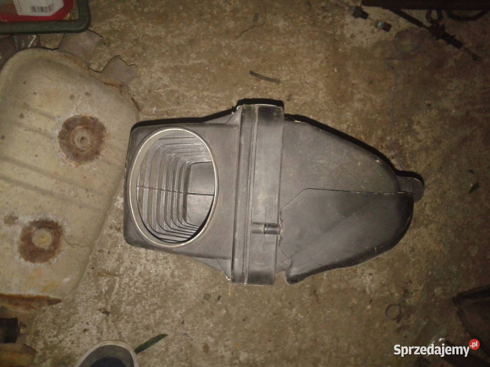 obudowa filtra powietrza BMW M30B35 e32 e34 e30 osobowe