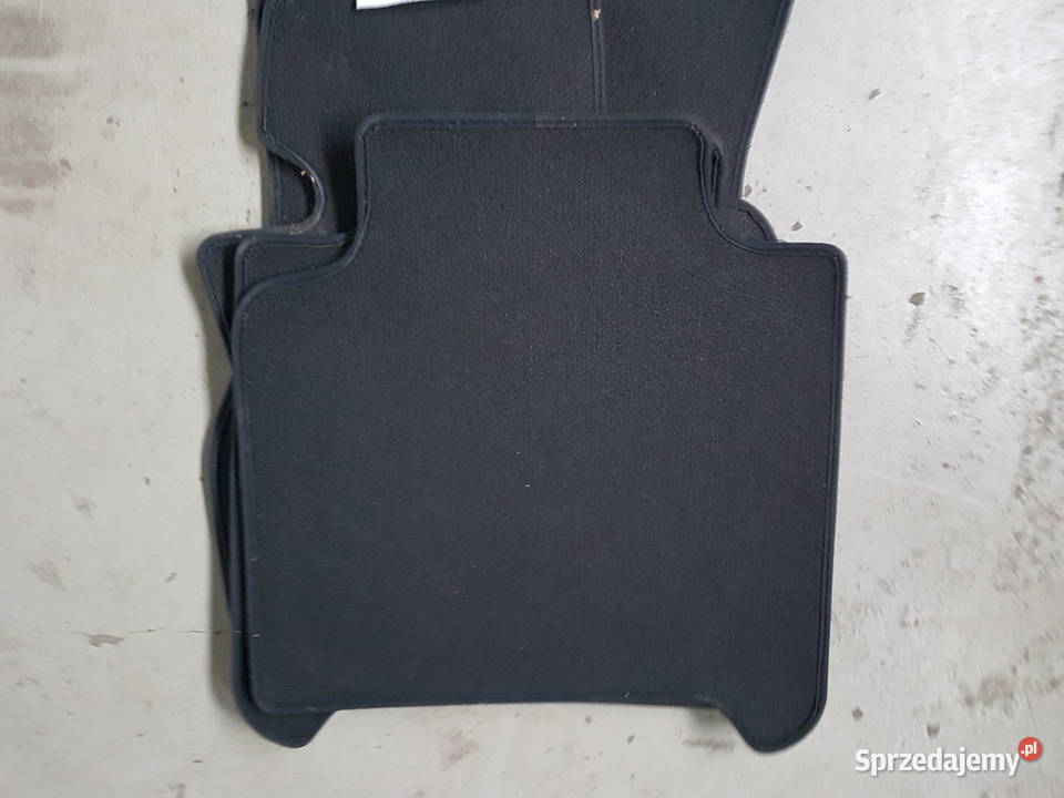 BMW 2 F45 F46 WYCIERACZKI DYWANIKI WEWNETRZNE wielkopolskie Turek
