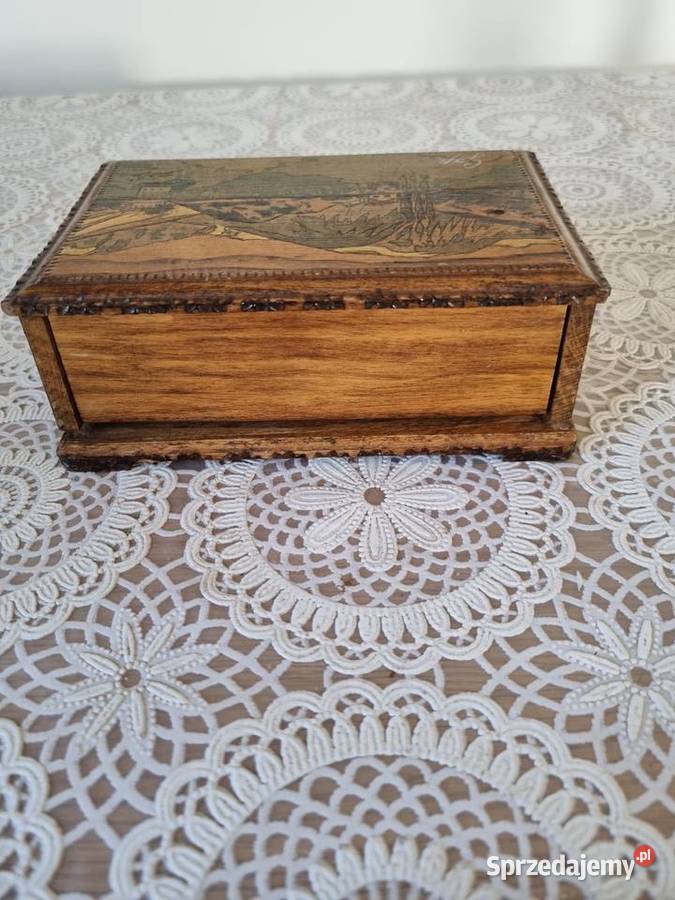 Pudełko szkatułka drewniana Wola Podłężna
