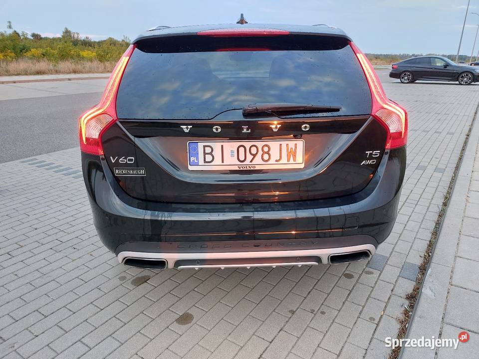 Volvo V60 Cross Country T5 AWD 2018 poduszka powietrzna podlaskie sprzedam