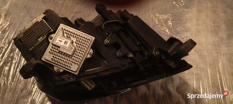 JEEP GRAND CHEROKEE WK2 14 BI XENON nie skrętny Motoryzacja Szczecin