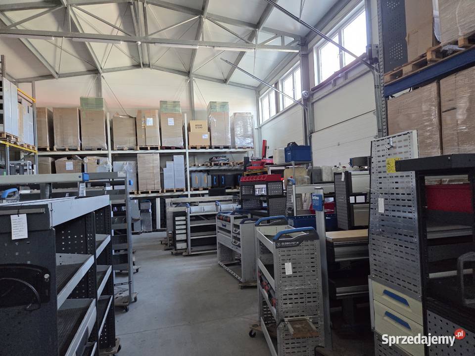 Zabudowy serwisowe warsztatowe regały do busa świętokrzyskie