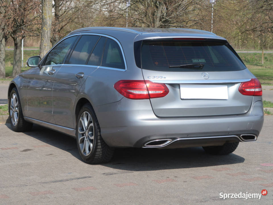 Mercedes C C 350e 1991cm3 Łódź sprzedam