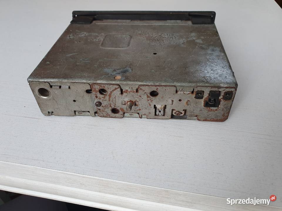 Stare zabytkowe radio samochodowe Philips 682 Kępice