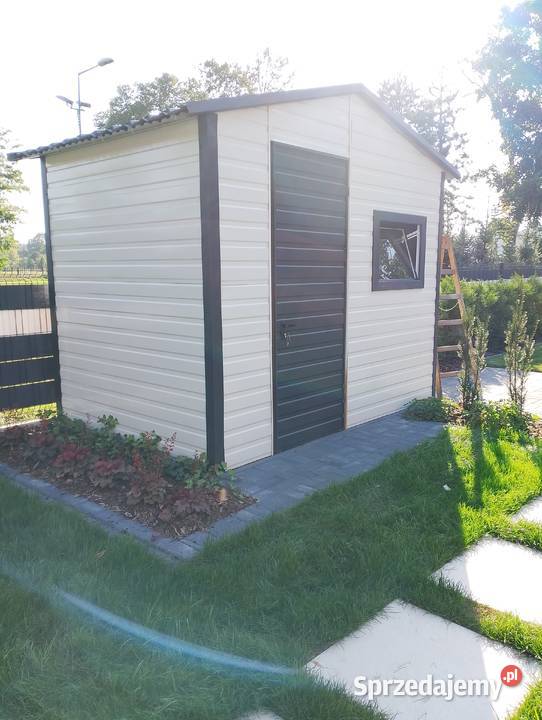 Mały Biały Garaż Blaszany Na narzędzia Garaże Puck sprzedam