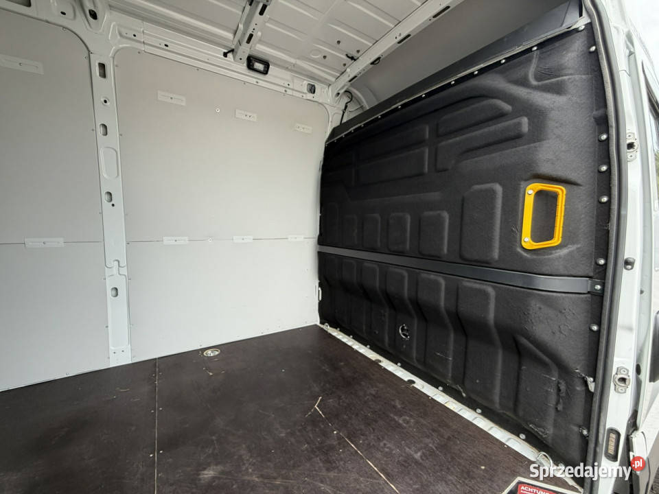Iveco Daily 35S18 L4H2 16m3 Furgon Dostępny Ręki elektryczne lusterka Widełki