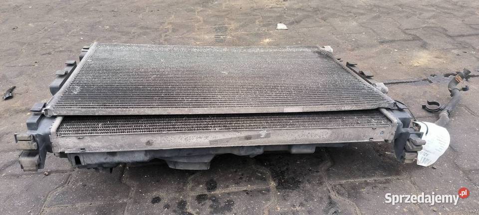 CHŁODNICA WODY RENAULT SCENIC II