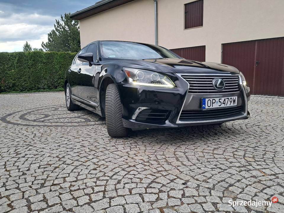 Lexus LS460 AWD salon Polska 4x4NieBMW serii regulowane zawieszenie LS Opole