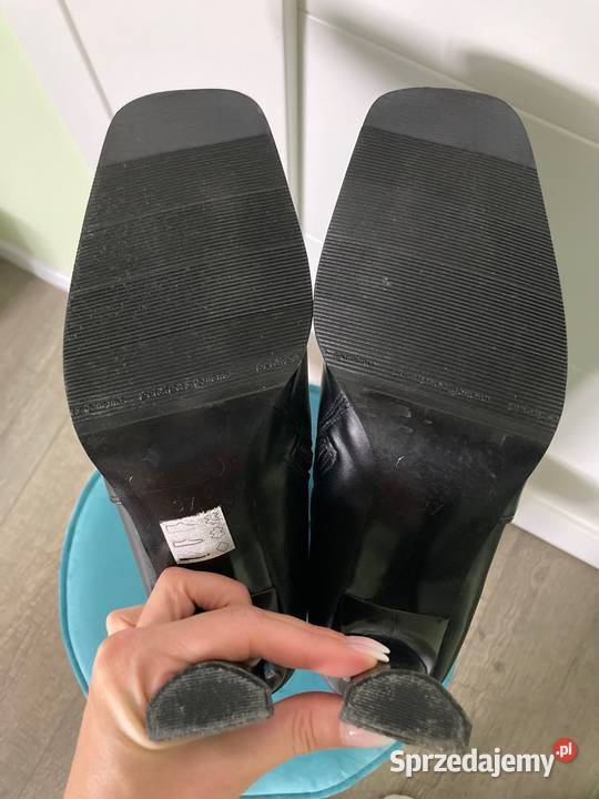 Skórzane polskie czarne kozaki Battex kożuszek Nisko